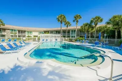 Image de St. Armands Circle Sarasota, Floride - Restaurants, shopping, plages, soleil et divertissement