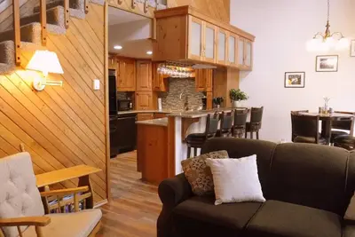 Image de Superbe duplex de 3 chambres à coucher et 2 salles de bain