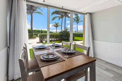 Image de Beach Condo / Restaurant sur place / Wifi / 4 personnes