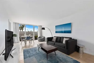 Image de Beach Condo / Restaurant sur place / Wifi / 4 personnes