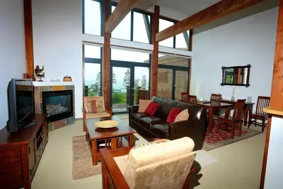 Image de Grand et luxueux condo situ�� à The Ridge surplombant l'océan Pacifique! 6 personnes