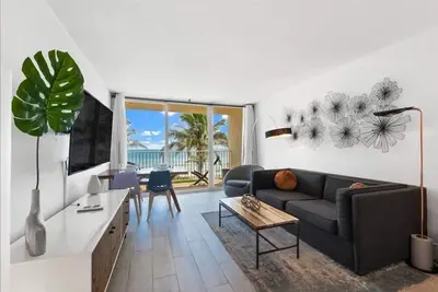 Image de Beach Condo / Restaurant sur place / Wifi / 4 personnes