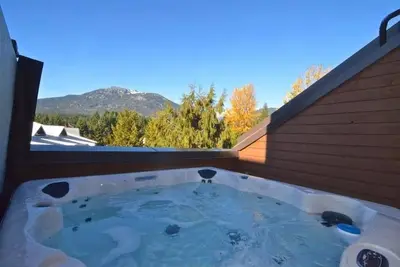Image de Hearthstone Lodge - Hot tub - Village location - One bedroom loft