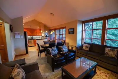 The Woods 3 - Moderne appartement de 3 chambres dans le calme boisé emplacement