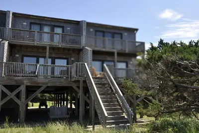 Image de Southwind Ii: Condo décoré avec goût sur Pamlico Sound.