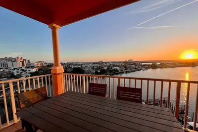 Image de Harborview Grande 802 Penthouse de luxe au bord de l'eau
