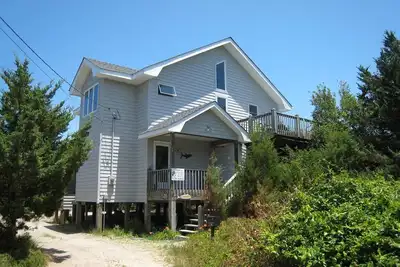 Image de Seafield House: Accueil amical pour les chiens, plage côté rue, escapade parfaite.