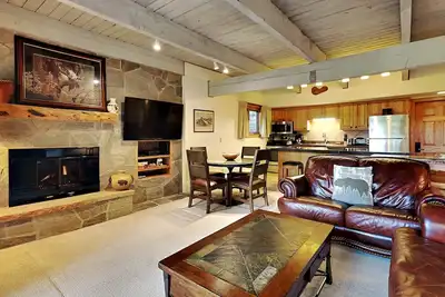 Image de Timberline Deluxe Ski-In / Ski-Out Two Bedroom / Two Bath Condo