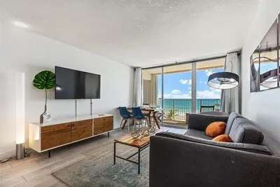 Image de Beach Condo / Restaurant sur place / Wifi / 4 personnes
