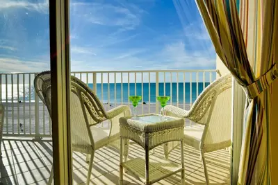 Image de Châteaux sur White Sands 502 Condo sur la plage