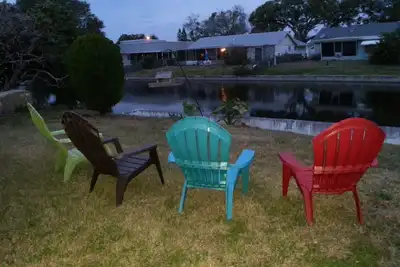 Image de Psaume139 Canal Front Beach House