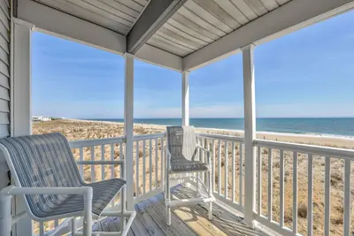 Image de Nouvelle annonce! Oceanfront Beauty! Vue sur l'océan jusqu'à Rehoboth!