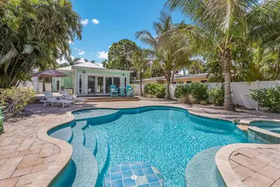 Image de Mermaid Cove - chalet floridien avec des équipements modernes.