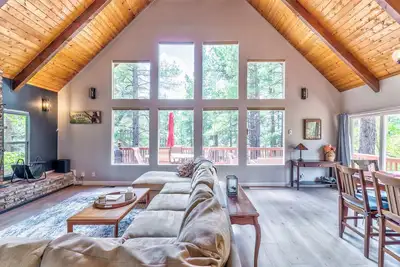 Image de Escapade fraîche au chalet d'été
