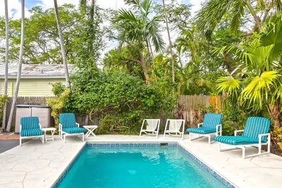 Image de ~ Casablanca ~ Gorgeous Cottage w / piscine privée, parking, et des tonnes de soleil!