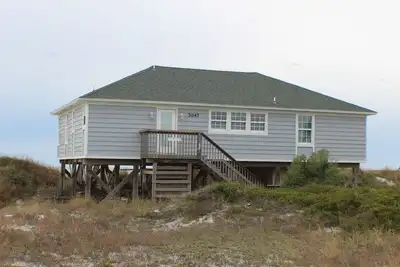 Image de Nid d'Turtle - 3 Bed / 2 Bath Gulf Front Home in Cape San Blas