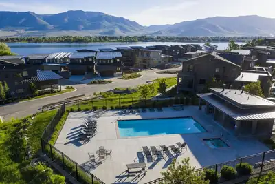 Image de 4 Bedroom Huntsville, Utah Rental - Logement idéal pour Snowbasin