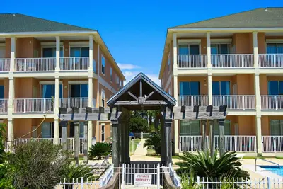 Dauphin Island Beach Club