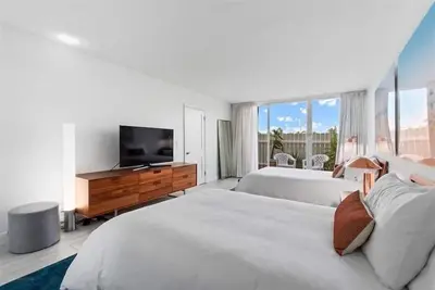 Image de Condo sur la plage / Restaurant sur place / Wifi / 6 personnes