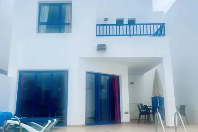 Image de Villa avec piscine chauffée privée