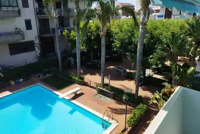 Image de Appartement sur la mer avec piscine et vue sur l'Etna