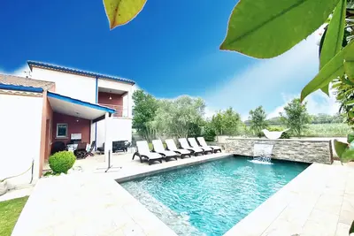 Image de Villa Paloma Piscine Chauffée Spa entre Narbonne et Béziers- 15 km Valras Plage