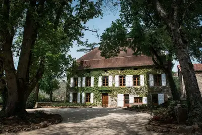 Image de Gite de Caractere, La Riviere, piscine chauffee, de luxe