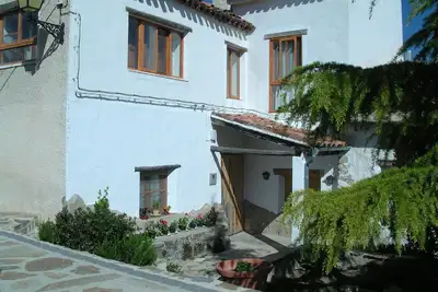Image de La Maison De La LUMIÈRE (Vtar \/ Ja \/ 00685. Hébergement touristique de gîtes ruraux) -.