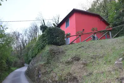 Image de Ancien corps de ferme avec de superbes vues Ă Bagni di Lucca