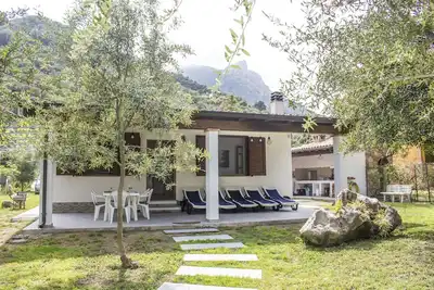 Image de Belle villa à 300 mètres de la mer