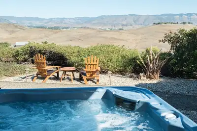 Image de Ranch Estate avec des Vues ÉPIQUES de Slo! 10min des plages, du vin et de Cal Poly