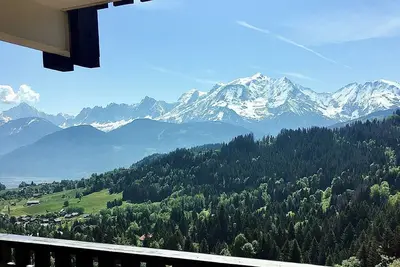 Image de Studio 4 personnes - superbe vue sur le Mont Blanc