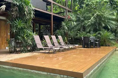 Image de Casita Tucan. Vue sur l'océan depuis la jungle