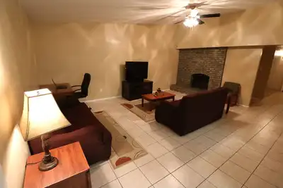 Image de Charmante maison de 3 chambres / 2 salles de bain. Équipé pour votre confort et votre commodité