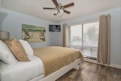 Image de Suite Palm Ă Casa Gia Boutique Condo sur la plage dans le centre-ville w / Pool & Ht
