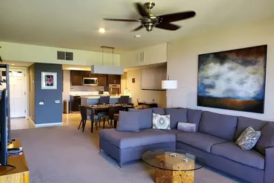 Image de Entièrement rénové, Ocean View Unit situé juste sur le parcours de golf de Waikoloa!
