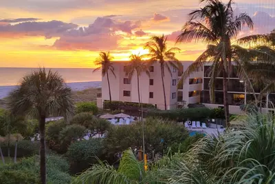 Image de Magnificent Ocean View - Nouvellement REMODELÉ Et Inoubliable - RÉDUCTION Pour Anciens Combattants