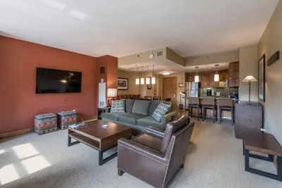 Image de Appartement 1 chambre ski-in / out Grand Summit Park City avec vue sur les canyons