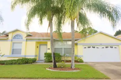 Image de 'Dreamstay' 4 Br Exec Simple Story maison avec piscine-près de Disney