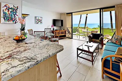 Image de Oceanfront spectaculaire à seulement 10 pas de la plage