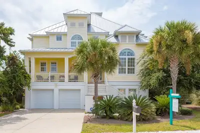 Image de Inlet Beach House avec vue sur le golfe et piscine privée - Réductions pour la fin de l'été