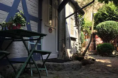 Image de Plus petite maison de vacances à Stralsund avec vue sur le jardin - Appartements de vacances Gohr