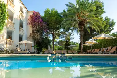 Image de Appartement confortable situé à 2 minutes de la plage avec terrasse, idéal familles