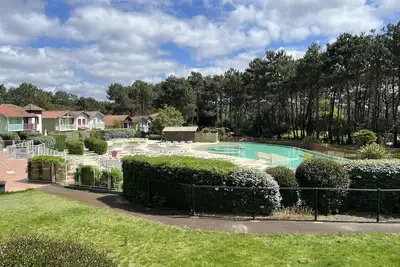 Image de Maison proche Océan avec piscine dans résidence 3*