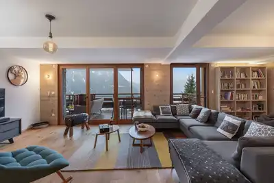Appartement de luxe 7 pers. - grand séjour, proche du centre et des pistes