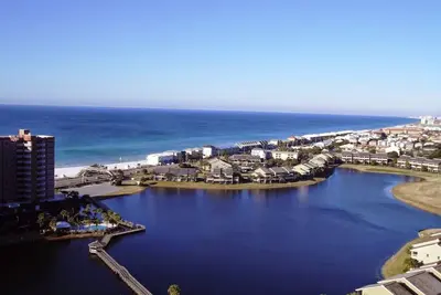Image de Belle vue sur la mer et matelas de luxe