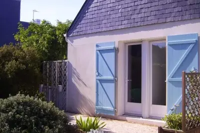 Image de Appartement 62 m2 avec jardin, 300m De La Plage De La Govelle Et Sentier CÔTIER