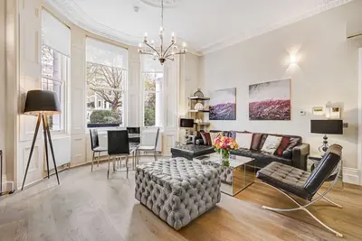 Image de Appartement victorien lumineux et spacieux à South Kensington