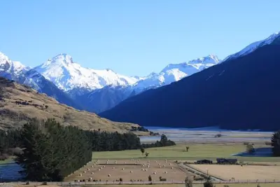 Image de Grange confortable avec vue spectaculaire sur les montagnes