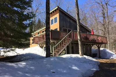 Image de Retraite récréative quatre saisons dans les bois du Nord